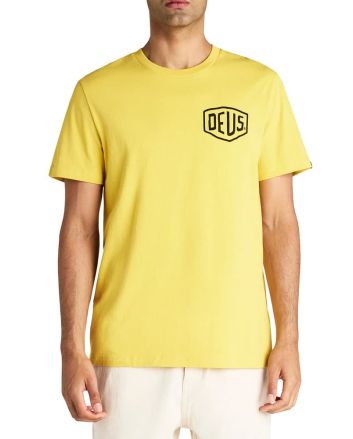 Hombre con camiseta de manga corta Deus Camperdown Address Super Lemon