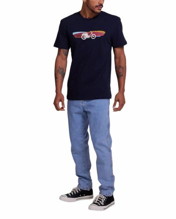 Hombre con Camiseta orgánica Deus Seasider Azul Marino