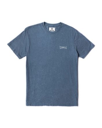 Camiseta Vissla Masters of Stoke Cosmic Wash en color azul con gráfico de dragón y palmera mística en la espalda para hombre