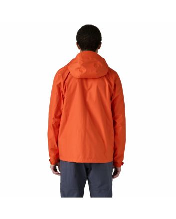 Hombre con Chubasquero plegable Patagonia M's Torrentshell 3L Rain Jacket Naranja Polinizador