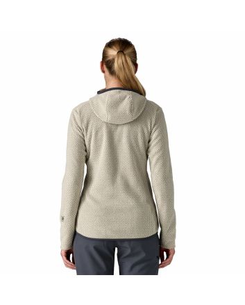 Mujer con forro polar técnico de capucha Patagonia R1 Air Full-Zip Hoody Blanco