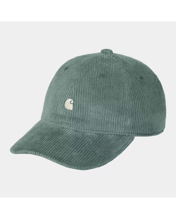 Gorra de pana Carhartt WIP Harlem Cap en color verde Silver Pine con logo bordado blanco cera Unisex