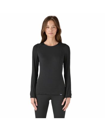 Mujer con Camiseta Patagonia Capilene Thermal Weight Negra