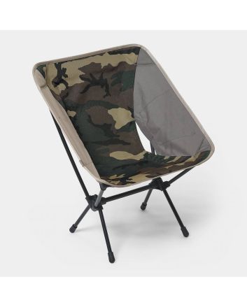 Silla plegable de camping Carhartt WIP Helinox Valiant 4 Tactical Chair con estampado de camuflaje
