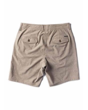 Pantalón corto híbrido Vissla Canyons 25 Walkshort 18.5in en color caqui para hombre