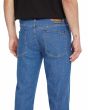 Hombre con Pantalón vaquero Volcom Solver Denim Bold Blue bolsillos