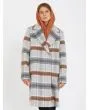 Mujer con abrigo Volcom Played gris multicolor frontal 2