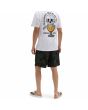 Hombre con bañador surfero Vans Voyage Trunk 2 estampado camuflaje posterior
