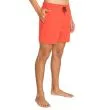 Hombre con short de natación Billabong All Day Layback 16" Rojo derecha