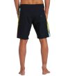 Hombre con Bañador Boardshort Performance Billabong D Bah Airlite 19'' Negro posterior