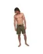 Hombre con bañador Block Boardshort Florence Marine X verde oliva