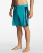 Hombre con Bañador Boardshort Performance Billabong D Bah Airlite 19" Aqua izquierda