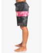 Hombre con Bañador Boardshort Quiksilver Highlite Arch 19" rosa lateral