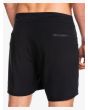 Hombre con bañador boardshort Quiksilver Surfsilk Kaimana 16" negro bolsillo posterior cremallera