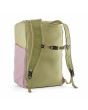 Bolsa convertible en mochila Patagonia Terravia Tote Bag 24L color violeta claro correas de hombro