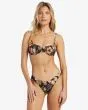 Mujer con Braguita de Bikini Billabong Hooked On Tropics Hike Negro Floral frontal