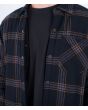 Hombre con camisa de franela Portland Sherpa Lined Flannel Negra botones a presión