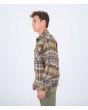 Hombre con Camisa de franela Hurley Santa Cruz Shorline Verde a cuadros lateral