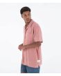Hombre con Camisa de manga corta Hurley Laguna Camp Embroidered Rosa lateral