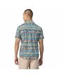 Hombre con Camisa de manga corta Patagonia M's Go To Shirt High Hopes Geo Salamander Green posterior