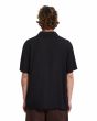 Hombre con camisa relajada de manga corta Volcom Single Stone Negra posterior