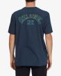 Hombre con camiseta de manga corta Billabong Arch Fill azul marino posterior
