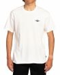 Hombre con camiseta de manga corta Billabong Night Ride blanca frontal 
