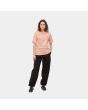 Mujer con camiseta de manga corta Carhartt WIP Script Embroidery rosa frontal