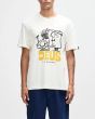 Hombre con Camiseta Deus Ex Machina Erasarolgy Blanca