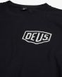 Camiseta de manga corta Deus Tokyo Address Negra para hombre logo shield pecho