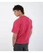 Hombre con camiseta de manga corta Hurley x Travis Barker Face Death Red Heather posterior