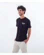 Hombre con camiseta de manga corta Hurley Wave Tour Negra lateral