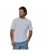 Hombre con Camiseta de manga corta Patagonia Boardshort Logo Pocket Responsibili-Tee Blanca frontal