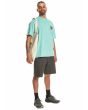 Hombre con camiseta extragrande Quiksilver Take Us Back Bubble Azul Turquesa corte oversize