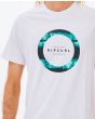 Hombre con camiseta de manga corta Rip Curl Fill me up blanca logo