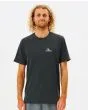 Hombre con Camiseta técnica de protección solar de manga corta Rip Curl Search Series UV negra