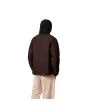 Hombre con abrigo Carhartt WIP Michigan Coat Winter Marrón Tobacco y Negro posterior