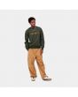 Hombre con Sudadera Carhartt WIP Carhartt Sweat verde con bordado ocre frontal