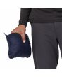 Hombre con Chaleco acolchado impermeable Patagonia Men's Nano Puff Vest Azul Marino plegable