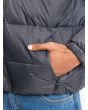 Hombre con Chaqueta acolchada Quiksilver Wolf Shoulder gris bolsillo