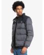 Hombre con Chaqueta acolchada Quiksilver Wolf Shoulder gris lateral