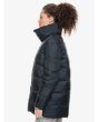 Mujer con chaqueta reversible Roxy Like Magic reverso negro izquierda