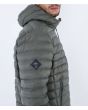 Hombre con Chaqueta impermeable con capucha Hurley Campbell Puffer Jacket Cargo parche