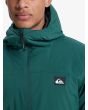 Hombre con cazadora impermeable con capucha Quiksilver Overcast 3K Insulated Trekking Green logo