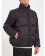 Hombre con Chaqueta acolchada Volcom Walltz reversible negra bolsillo lateral 