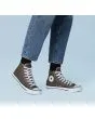 Zapatillas Converse Chuck Taylor All Star High Top gris carbón Unisex puestas