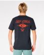 Hombre con Camiseta de manga corta Rip Curl Fade Out Icon Negra espalda