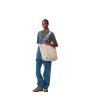 Mujer con Bolsa Shopper Carhartt WIP Garrison Tote Tonic Unisex
