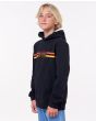 Niño con sudadera de capucha Rip Curl Surf Revival negra lateral