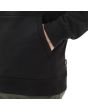 Hombre con sudadera de skate con capucha Vans Versa Standard negra bolsillo